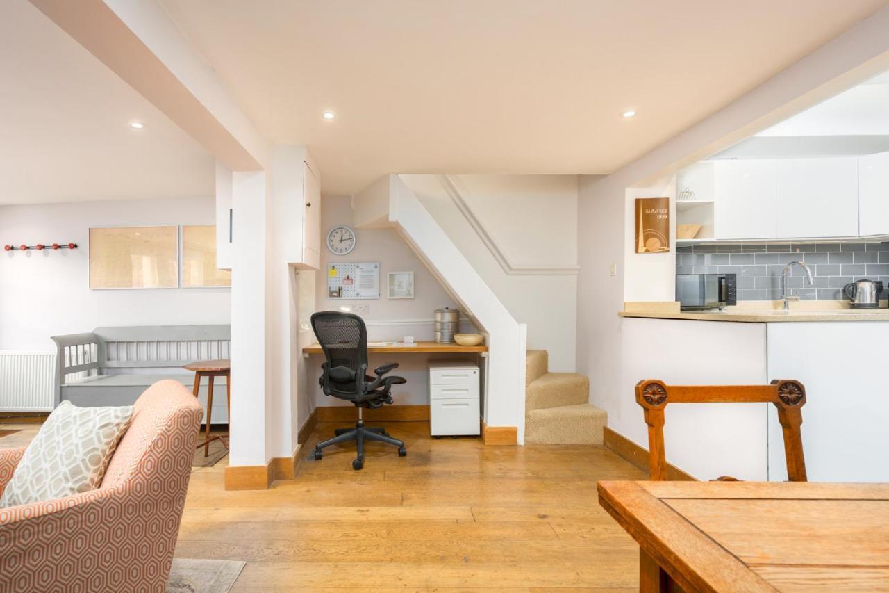 Delightful Bird Sisters Cottage With Free Parking Hove Buitenkant foto