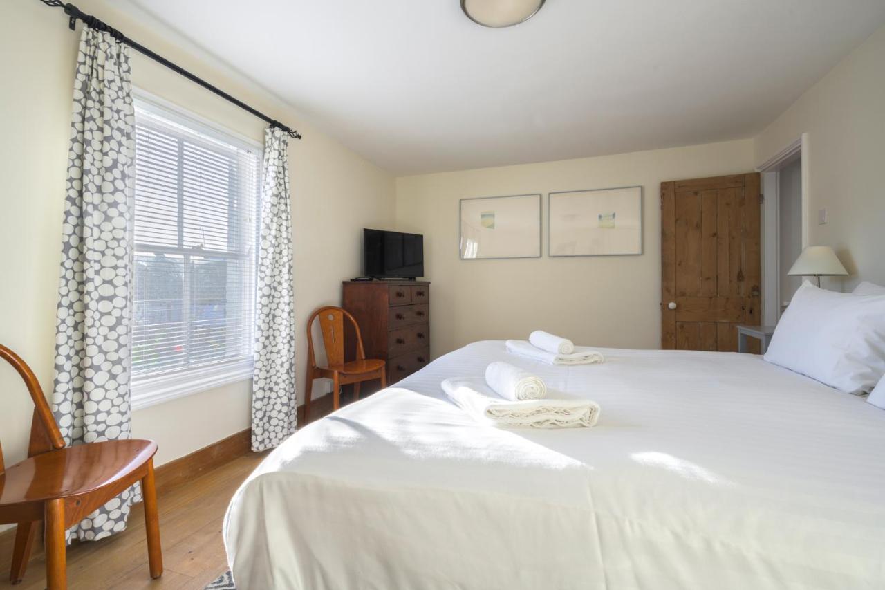 Delightful Bird Sisters Cottage With Free Parking Hove Buitenkant foto