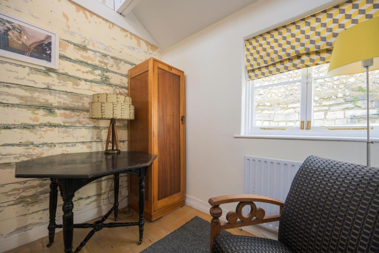 Delightful Bird Sisters Cottage With Free Parking Hove Buitenkant foto